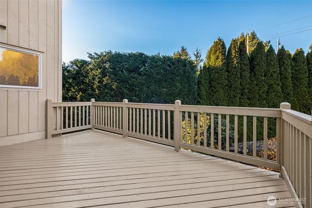 24014 137th Avenue SE, Kent, WA 98042