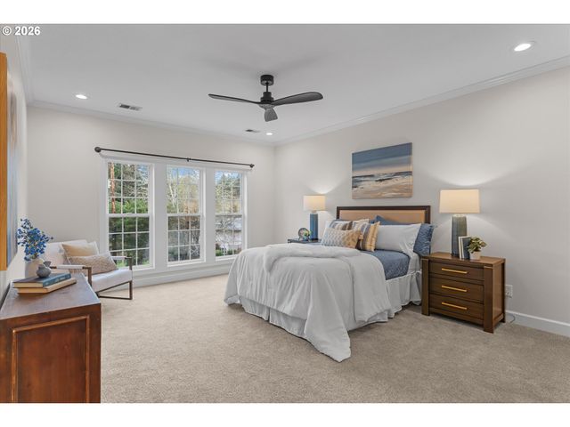 710 Ne 47TH Ave, Hillsboro, OR 97124