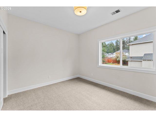 710 Ne 47TH Ave, Hillsboro, OR 97124