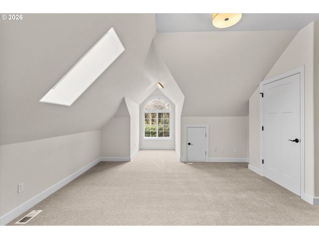 710 Ne 47TH Ave, Hillsboro, OR 97124