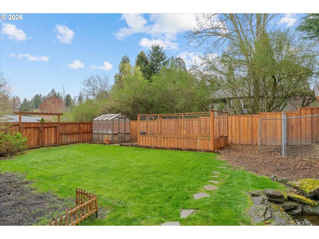 710 Ne 47TH Ave, Hillsboro, OR 97124