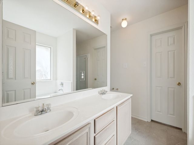 4528 Saint Francis Avenue, Dallas, TX 75227