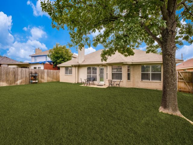 4528 Saint Francis Avenue, Dallas, TX 75227