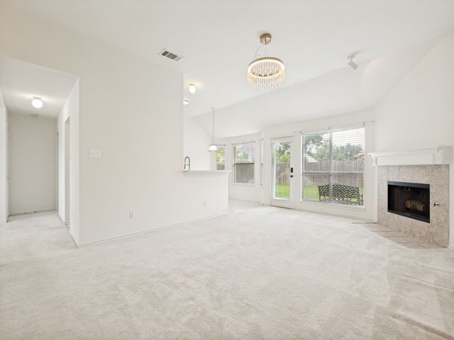 4528 Saint Francis Avenue, Dallas, TX 75227