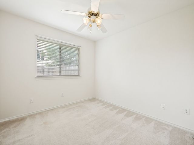 4528 Saint Francis Avenue, Dallas, TX 75227