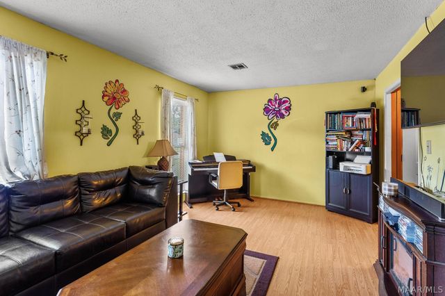 3048 Medford Lane, Montgomery, AL 36116