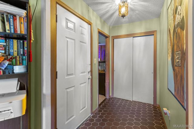 3048 Medford Lane, Montgomery, AL 36116
