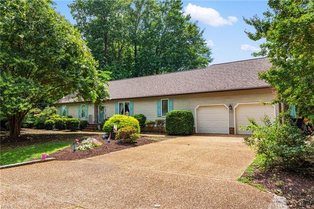 306 Lakeland CRES, Yorktown, VA 23693