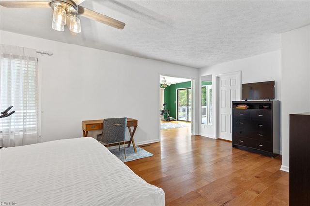 306 Lakeland CRES, Yorktown, VA 23693