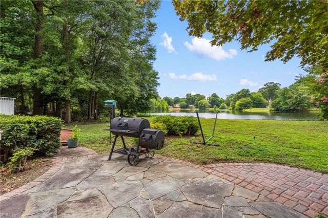 306 Lakeland CRES, Yorktown, VA 23693