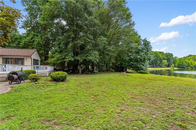 306 Lakeland CRES, Yorktown, VA 23693