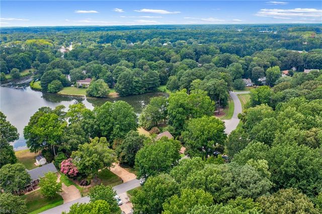 306 Lakeland CRES, Yorktown, VA 23693