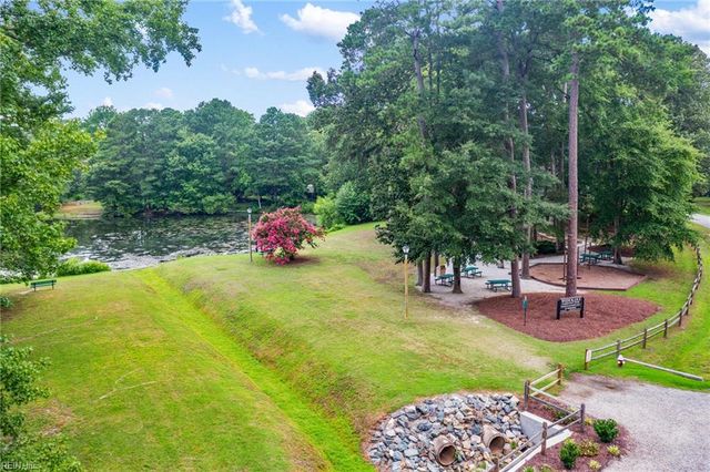306 Lakeland CRES, Yorktown, VA 23693