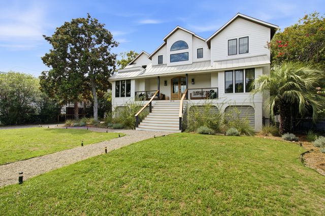 2918 Middle Street, Sullivans Island, SC 29482