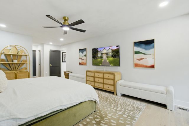 2918 Middle Street, Sullivans Island, SC 29482