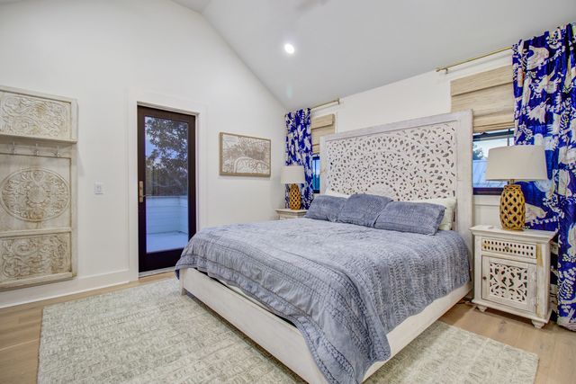 2918 Middle Street, Sullivans Island, SC 29482