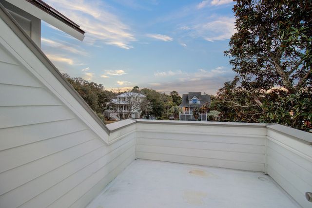 2918 Middle Street, Sullivans Island, SC 29482
