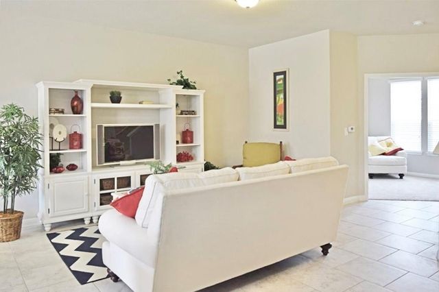 114 Adage DR, Pflugerville, TX 78660