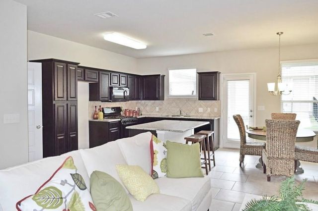 114 Adage DR, Pflugerville, TX 78660