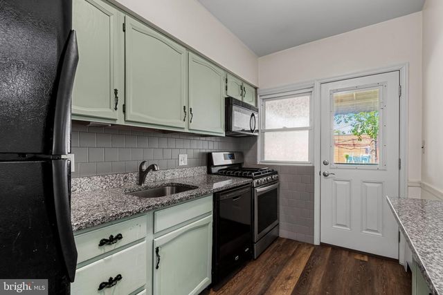 104 WESTOWNE RD, Baltimore, MD 21229