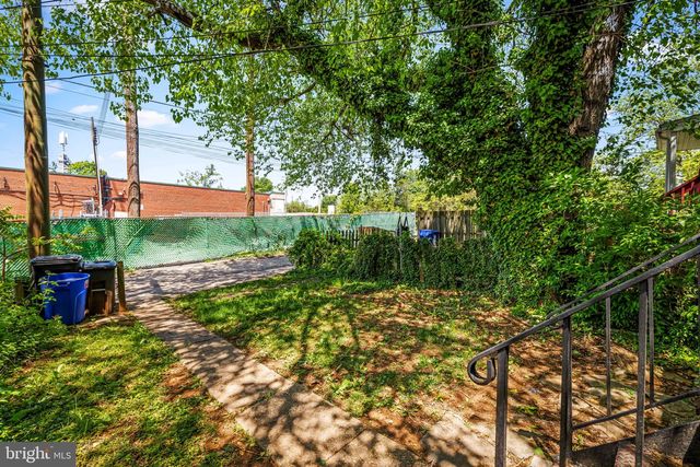 104 WESTOWNE RD, Baltimore, MD 21229