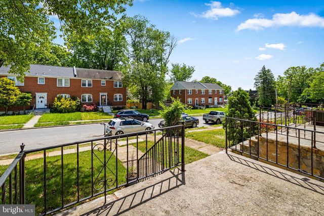 104 WESTOWNE RD, Baltimore, MD 21229