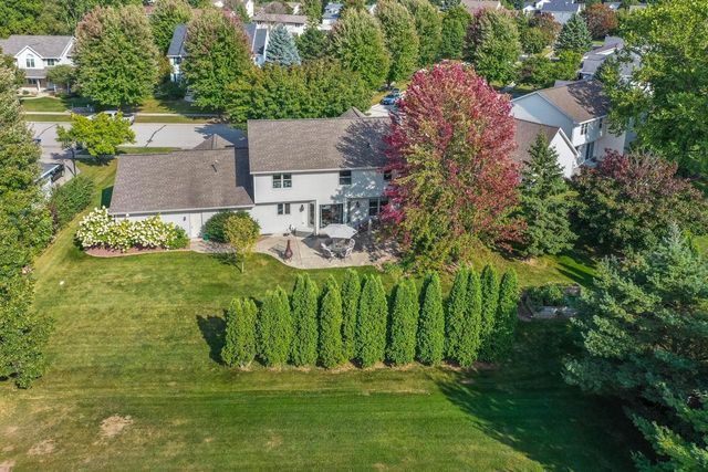 1986 TYLER LANE, De Pere, WI 54115