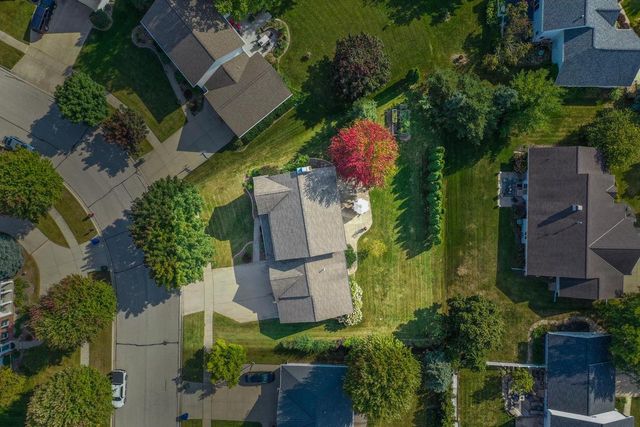 1986 TYLER LANE, De Pere, WI 54115
