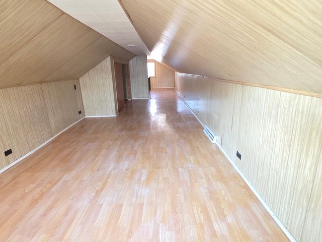 634 W Ridgeland Avenue, Waukegan, IL 60085