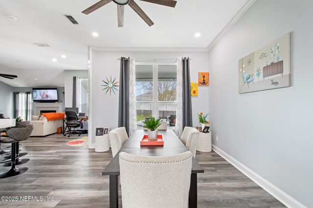 12295 COUNTRY COVE Court, Jacksonville, FL 32225