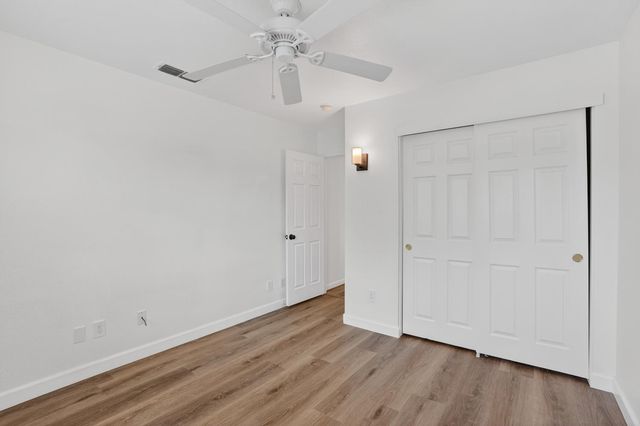 10090 Rojelio Ct, Elk Grove, CA 95757