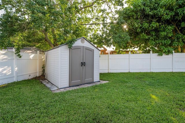 1252 BURMA AVENUE, Clearwater, FL 33764
