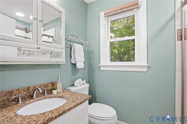 7467 Rural Point Ct, Mechanicsville, VA 23116
