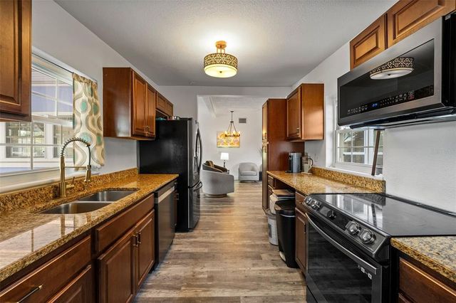 808 MALONE DRIVE, Orlando, FL 32810