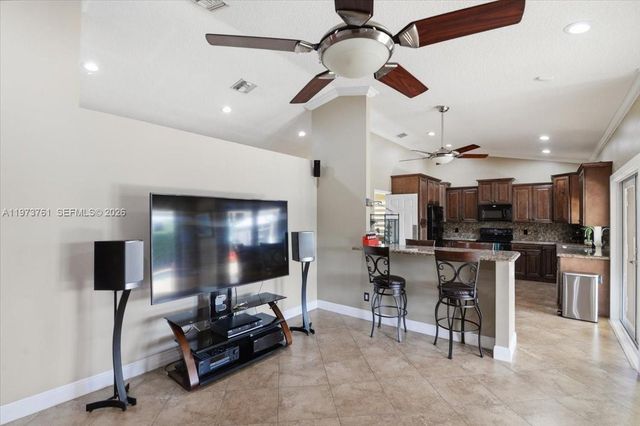 6520 Olde Moat Way, Davie, FL 33331