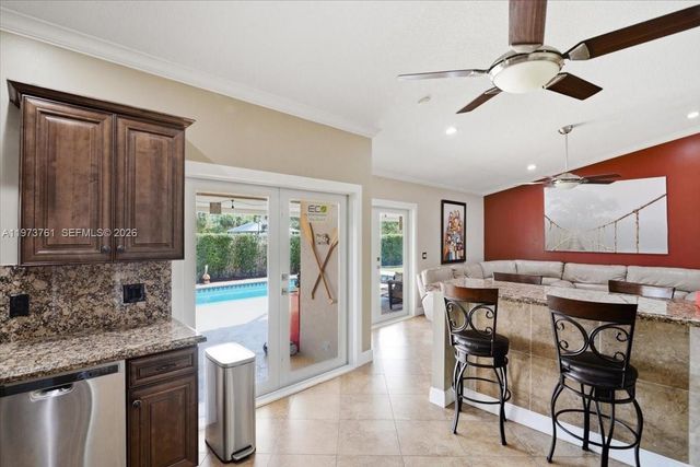 6520 Olde Moat Way, Davie, FL 33331