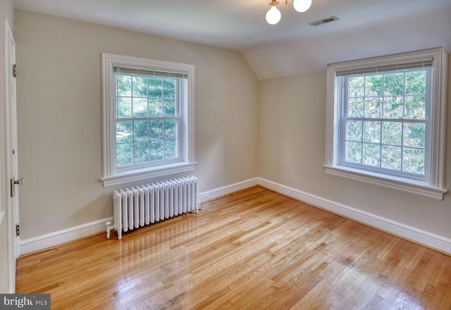 6912 OAKRIDGE AVE, Chevy Chase, MD 20815