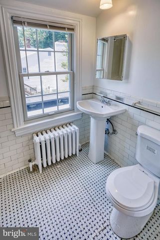 6912 OAKRIDGE AVE, Chevy Chase, MD 20815