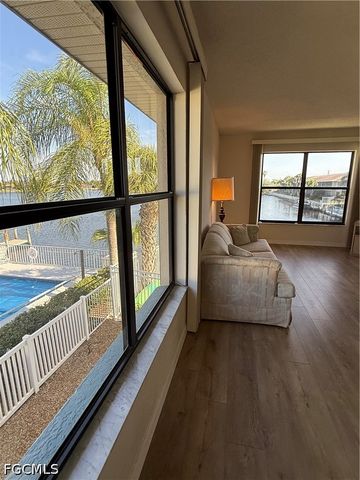 123 SW 47th TER 201, Cape Coral, FL 33914