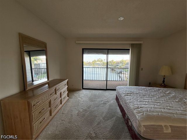 123 SW 47th TER 201, Cape Coral, FL 33914