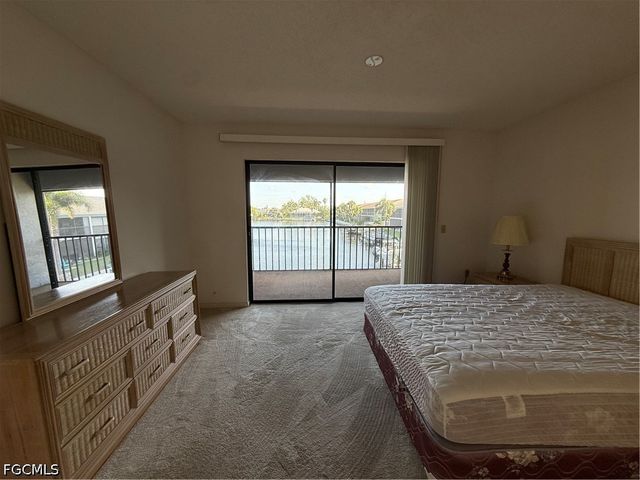 123 SW 47th TER 201, Cape Coral, FL 33914