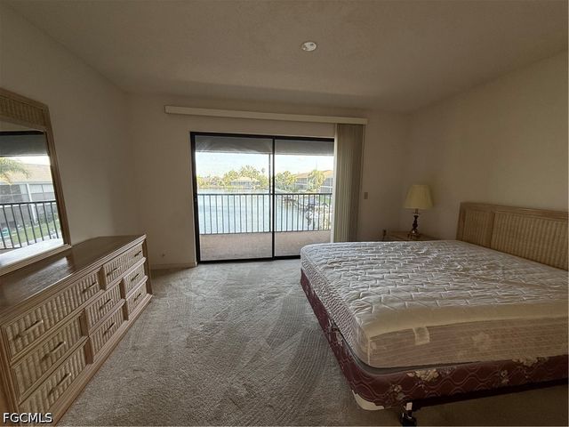 123 SW 47th TER 201, Cape Coral, FL 33914