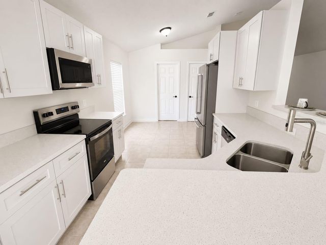 210 FAIRFIELD DRIVE, Sanford, FL 32771