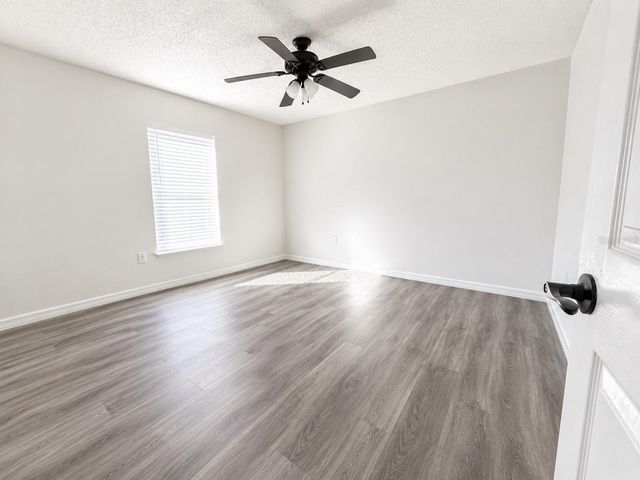 210 FAIRFIELD DRIVE, Sanford, FL 32771