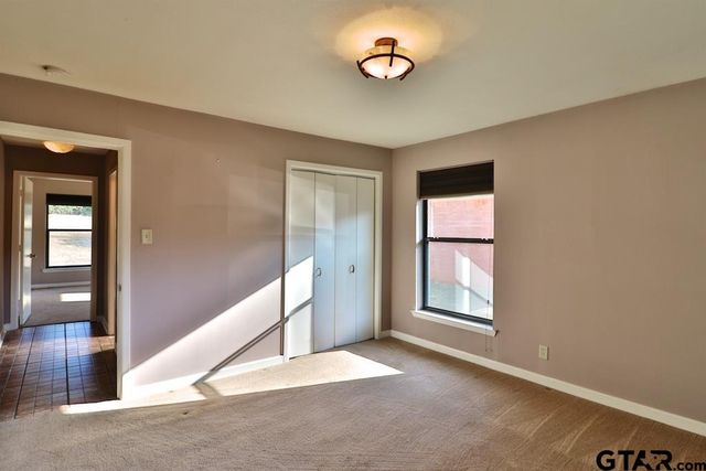 2402 Sampson Drive, Tyler, TX 75701
