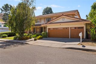 6304 Mirrior Lake Dr, Hollywood Hills, CA 90068