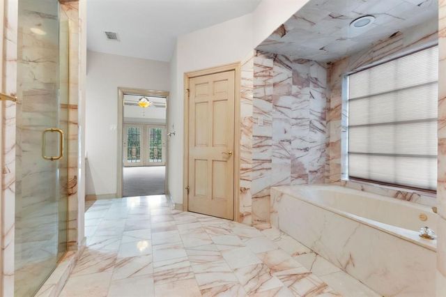 6803 Walton Heath Drive, Houston, TX 77069