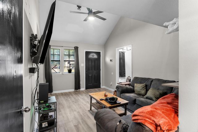98 Pond Street, Cabot, AR 72023