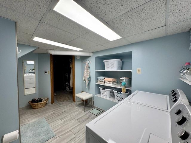 612 GROVE STREET, Neenah, WI 54956