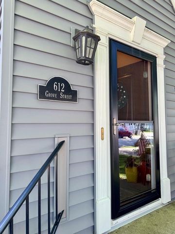 612 GROVE STREET, Neenah, WI 54956